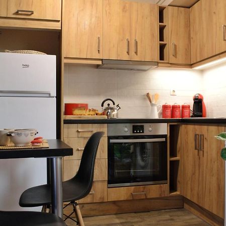 Aelia Apartment Lixouri Exterior photo
