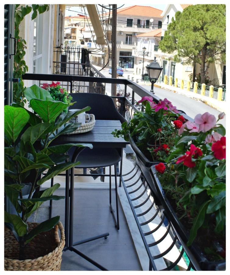 Aelia Apartment Lixouri Exterior photo